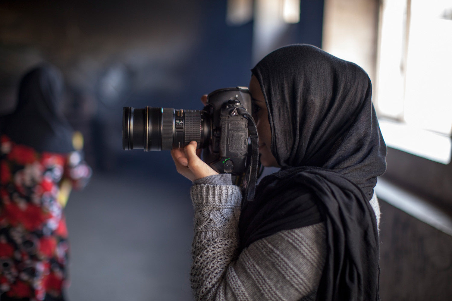 Farzana Wahidy photographs  Afghan women